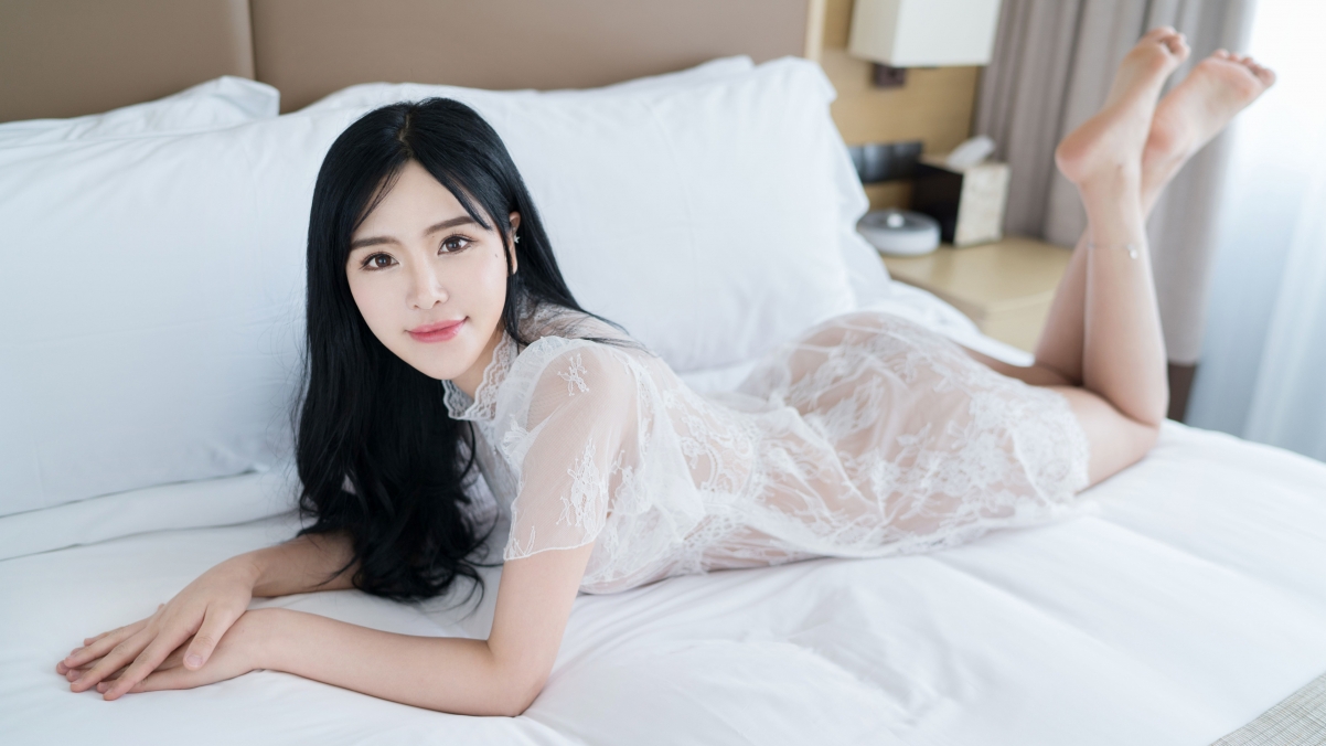 刘钰儿白纱裙高清4K壁纸，绝美画面3840x2160免费下载