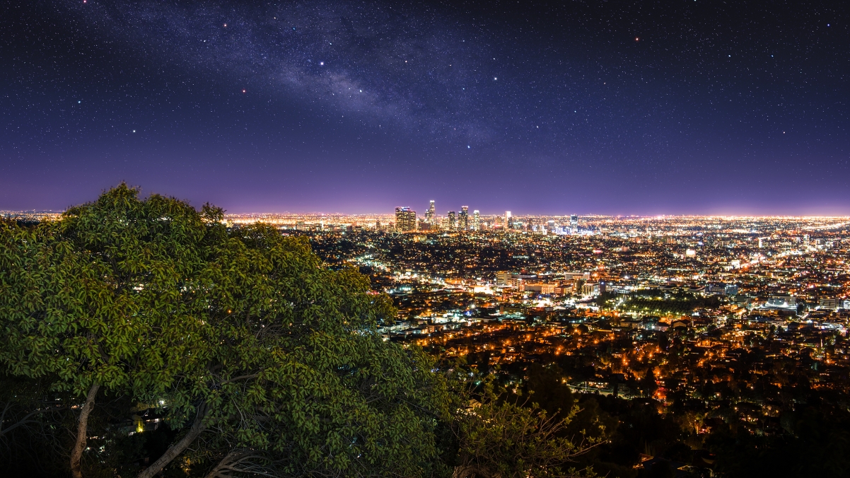 洛杉矶夜景绝美4K壁纸，高清风景图片，3840x2160分辨率，免费下载！