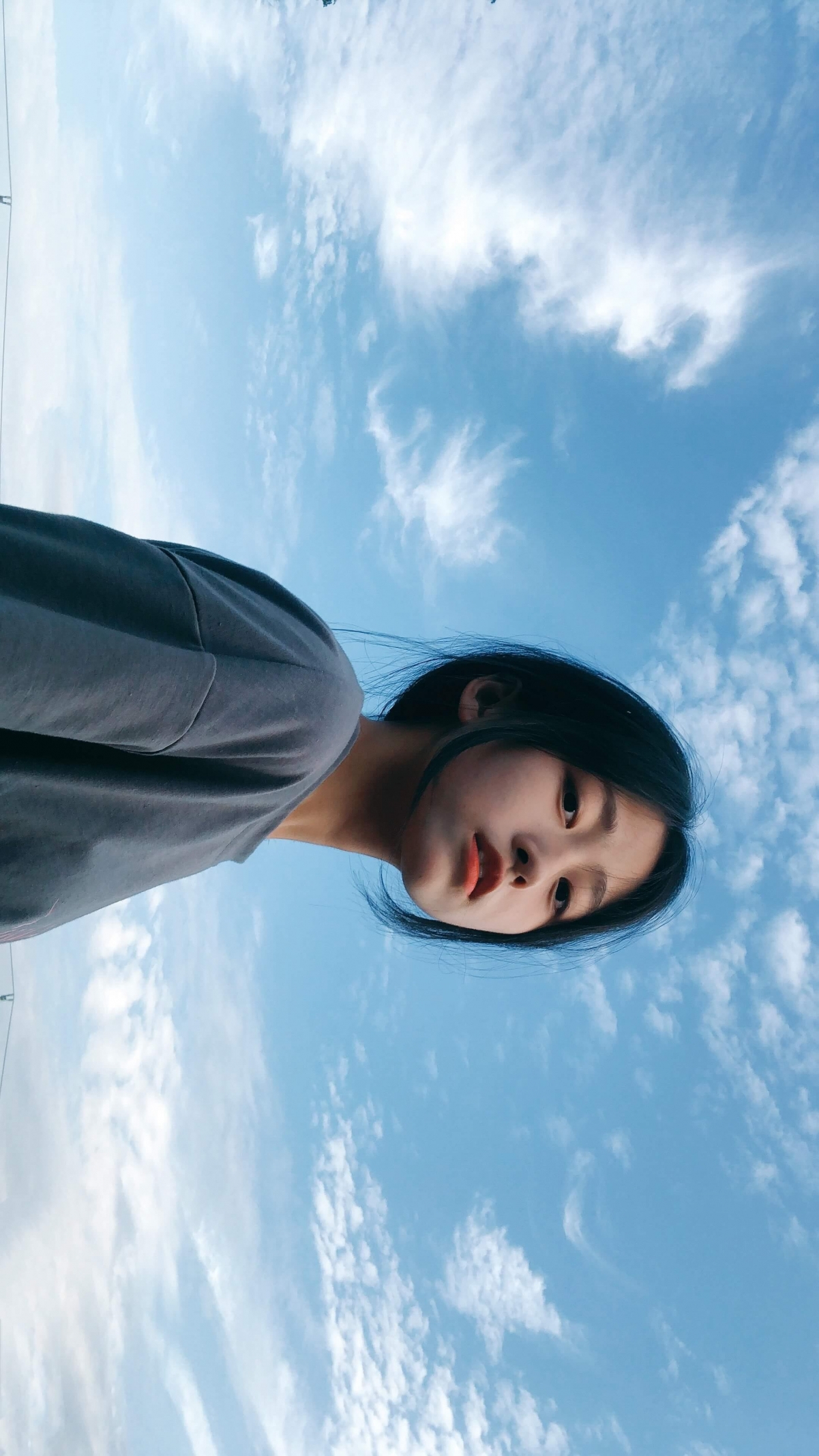任万万绝美竖屏4K手机壁纸，超清2160x3840分辨率，一键下载高清美图