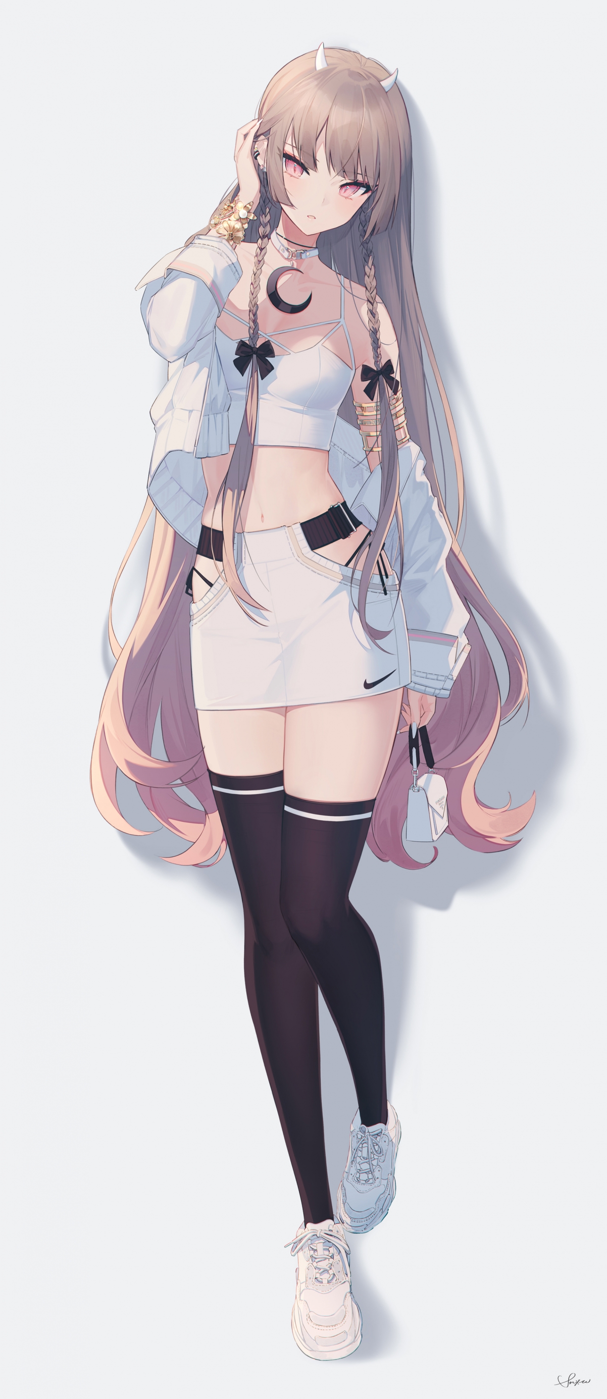 少女长袜小牛角，绝美4K动漫壁纸，高清1734x4000，手机专属下载！