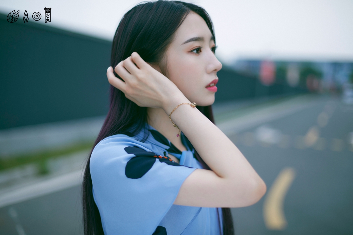 孟美岐绝美侧颜，4K超清美女壁纸，高清4000x2667，免费下载