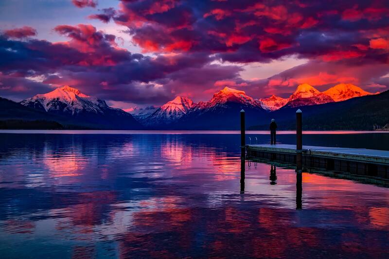 码头夕阳红韵，绚丽风景高清JPG摄影素材，一键下载设计灵感