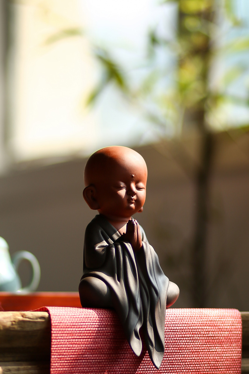 禅悦人生，佛系海报设计素材，高清JPG，扁平简约风格，免费下载