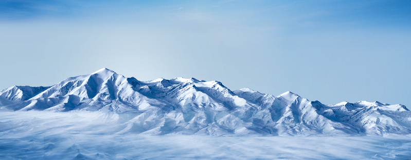 天山雪山背景海报，高清JPG商务/科技素材，免费下载