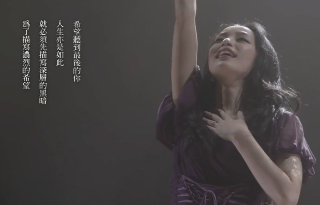 歌曲推荐：《曾经我也想一了百了》感觉活不下去了可以听一下