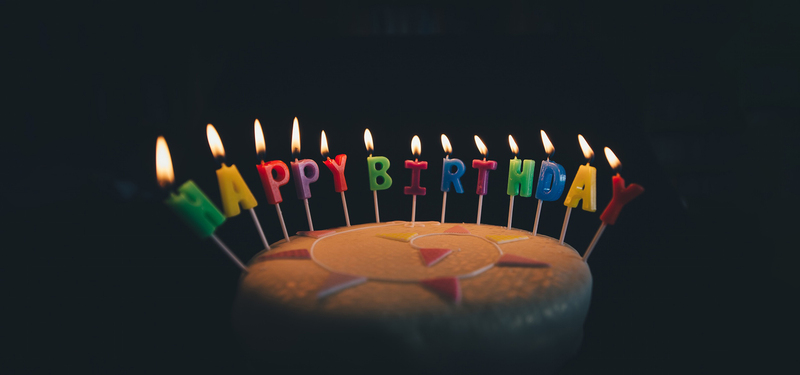 创意生日蛋糕美图，高清JPG，文艺清新设计素材下载