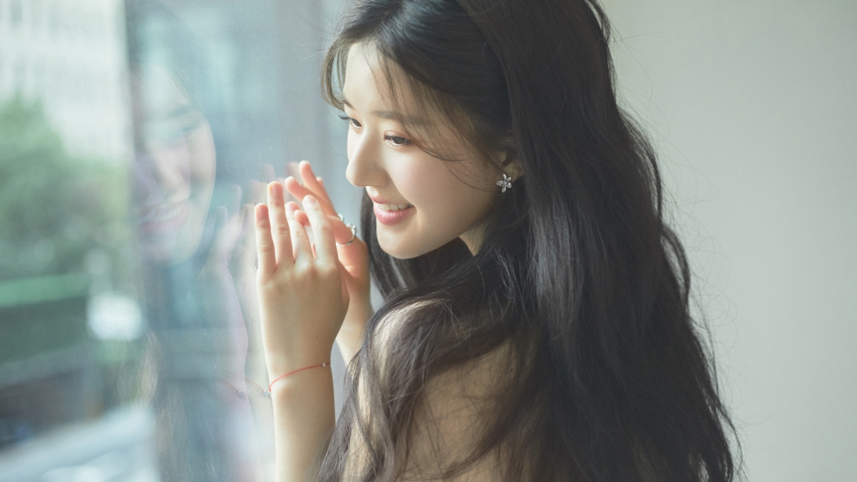 赵露思侧颜惊艳，唯美高清4K美女壁纸，3840x2160超高清下载