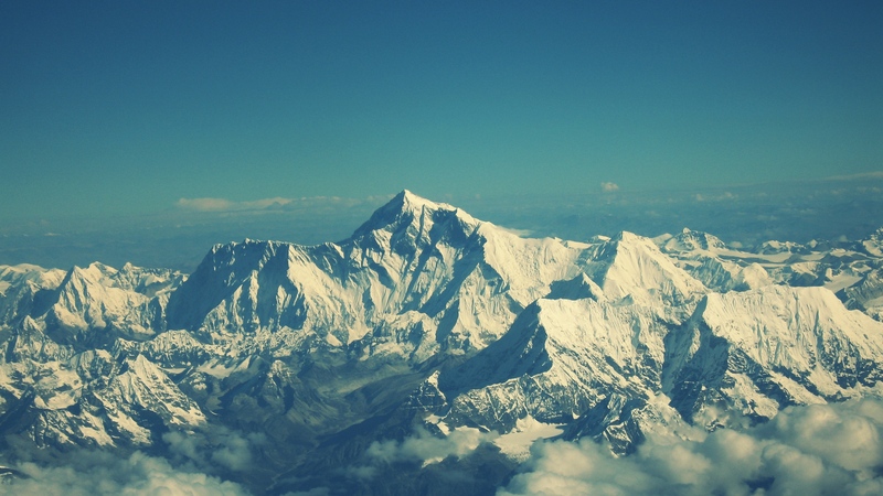 唯美天空背景，高清JPG摄影素材，风景图片设计下载