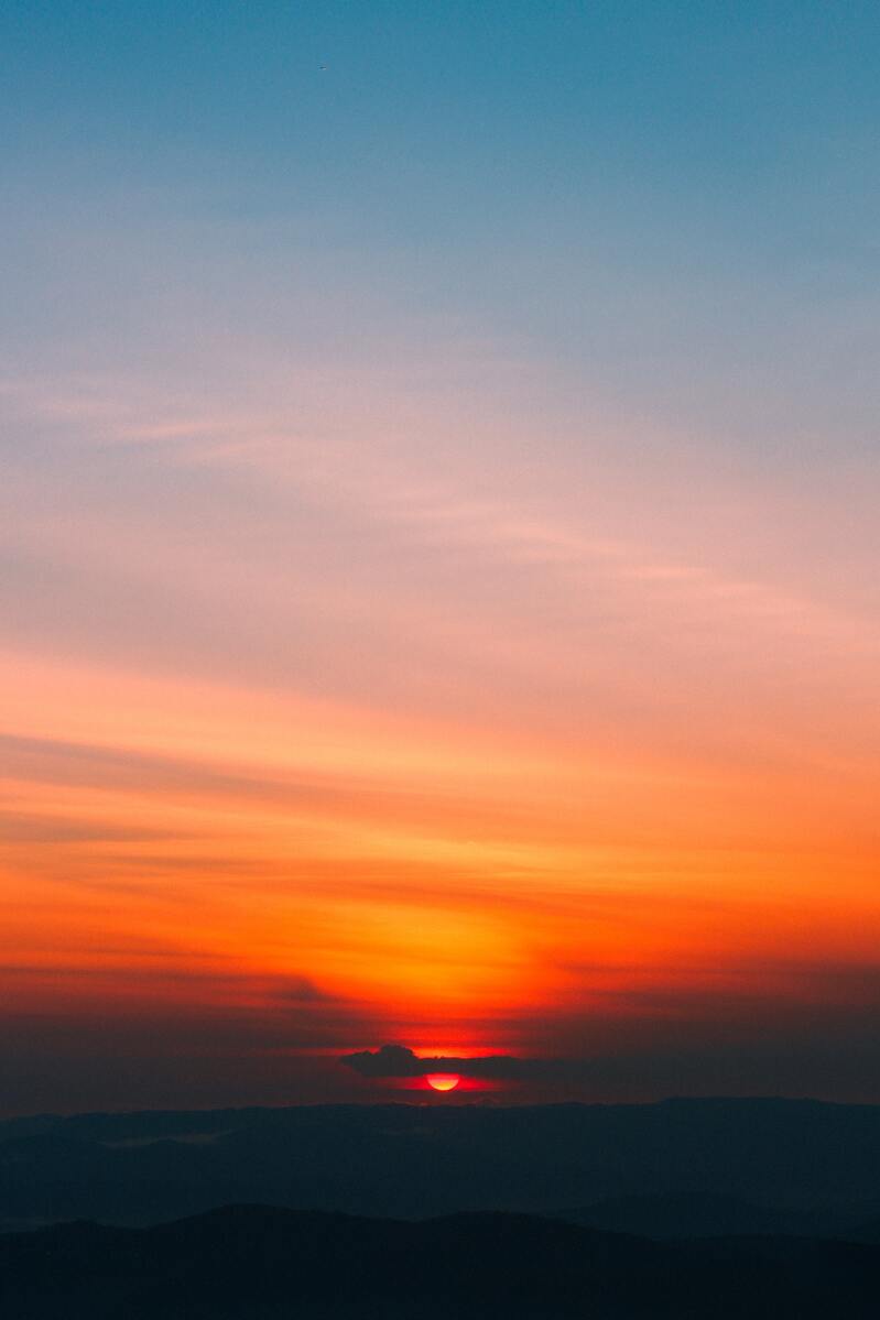 夕阳红黄金时段绝美风光JPG高清摄影，风景图片设计素材免费下载