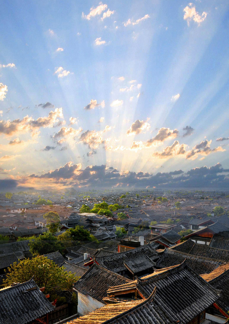 云南旅游高清海报背景素材，JPG/PSD格式风景图片，免费下载
