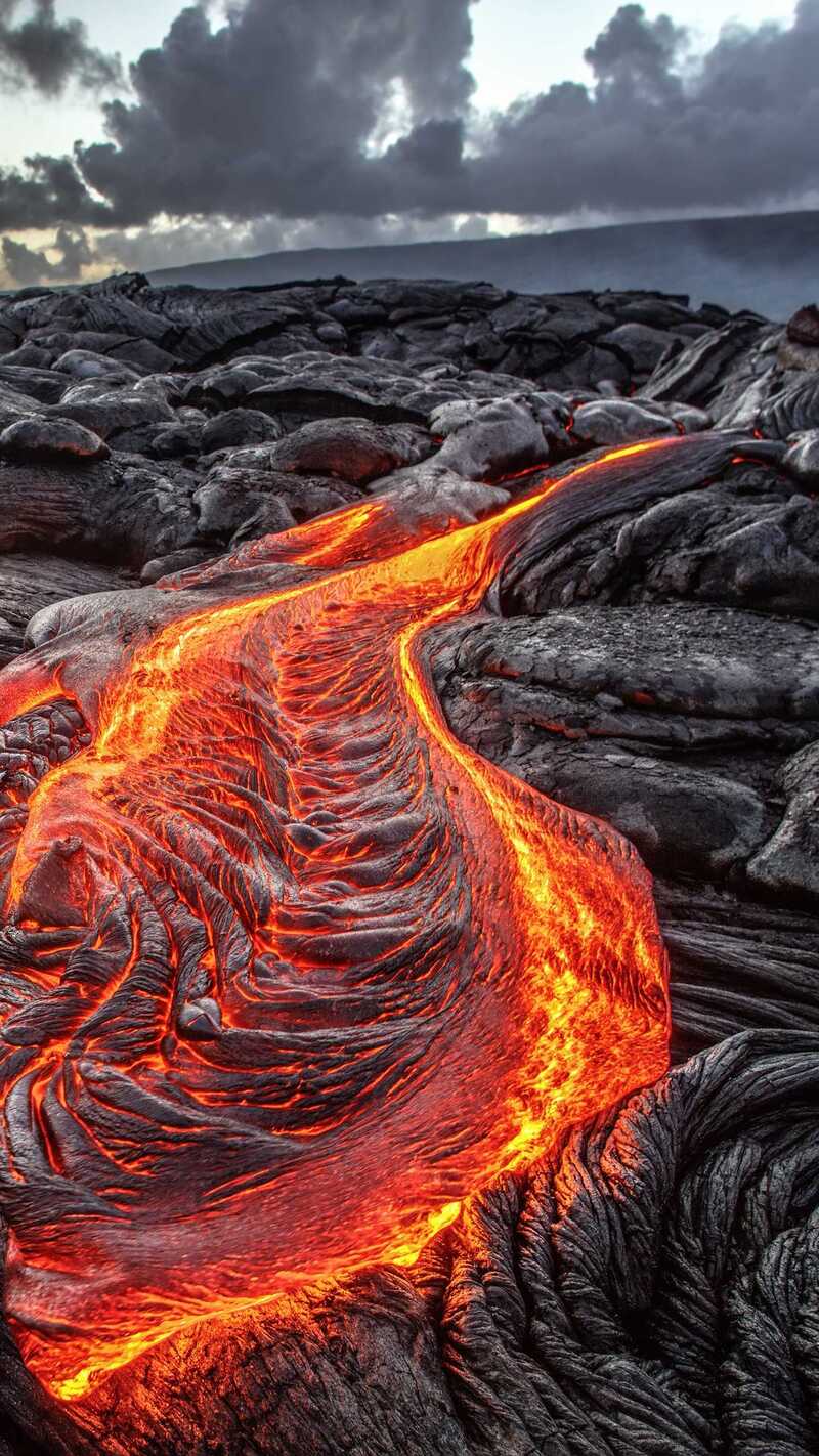 岩浆火山天际高清JPG摄影素材，绝美风景图片设计下载