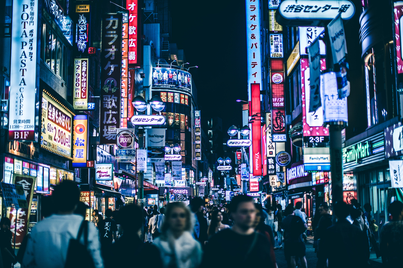 繁华街头时尚文艺画册，高清JPG广告海报与风景图片素材下载