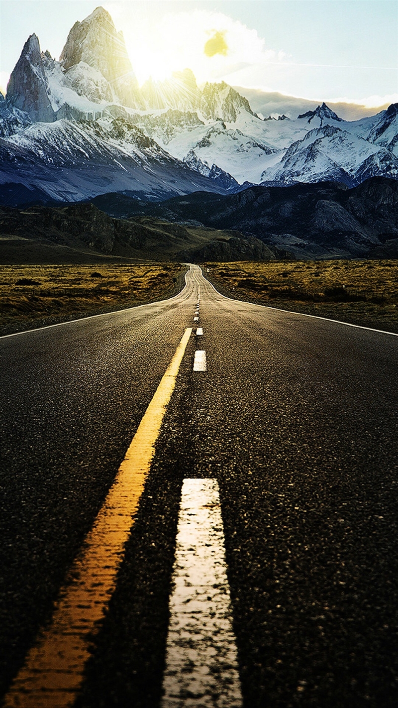 雪山公路H5背景高清JPG，绝美风景摄影素材下载
