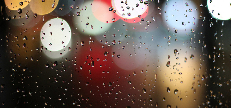雨中灯光美景，高清JPG摄影素材，风景图片免费下载