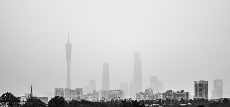 广州塔黑白高清摄影，JPG风景图片素材，免费下载