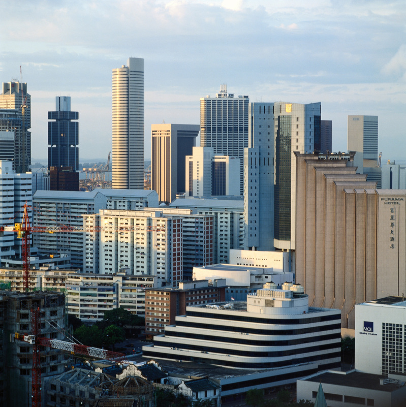 高清JPG都市大楼海报背景，精美风景图片素材免费下载