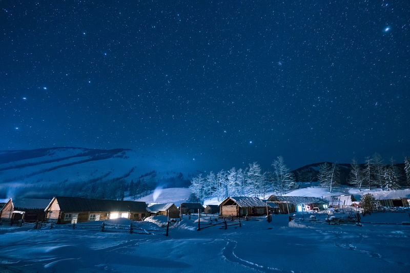 冰雪村庄唯美高清JPG图片，风景摄影与设计素材免费下载