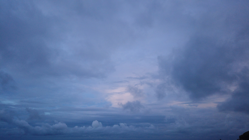 海边阴天日出美景，高清JPG图片，风景摄影素材免费下载