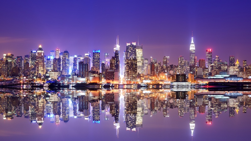 城市夜景高清摄影，大楼倒影，绝美风景图片设计素材下载