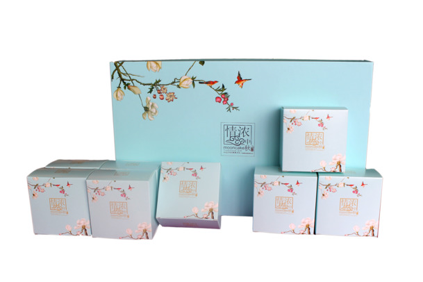 中秋佳节浓情至，精美月饼盒PNG透明图片，高清节日元素设计素材下载