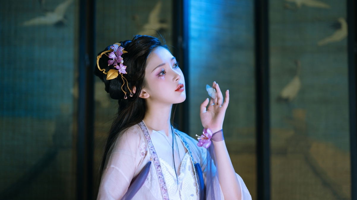 绝美古风佳人，高清4K电脑壁纸，3840x2160分辨率，一键下载