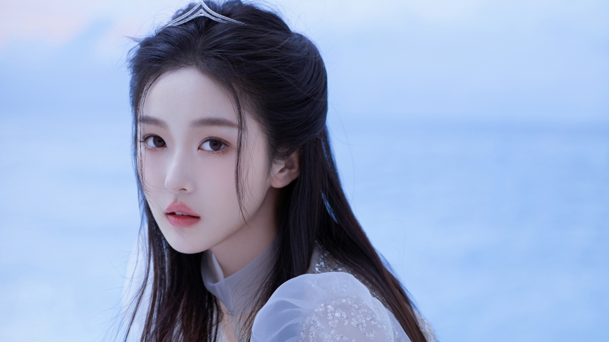 清纯长发美女4K壁纸，迷人小嘴，高清3840x2160图片下载