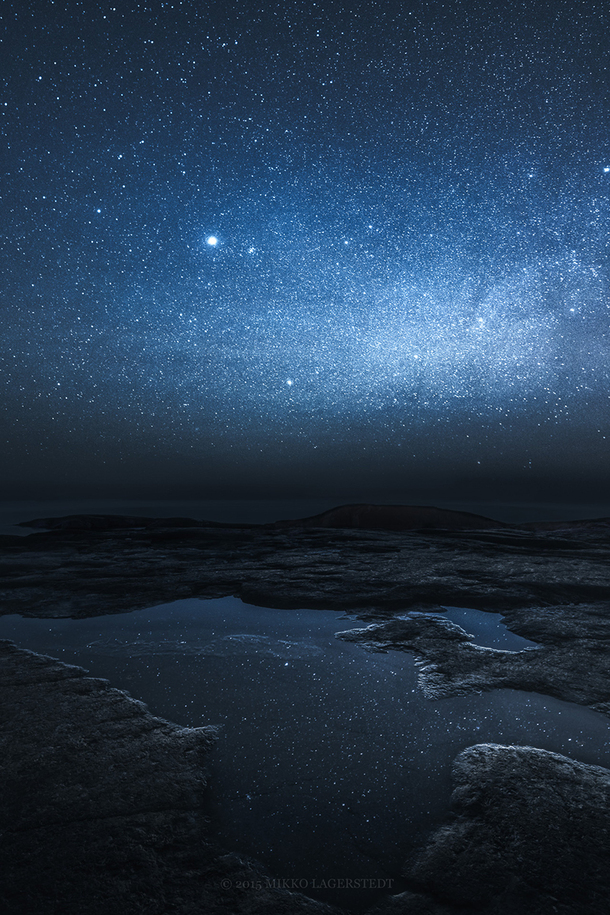 蓝色宇宙银河星空光效PNG透明背景，H5设计素材高清下载