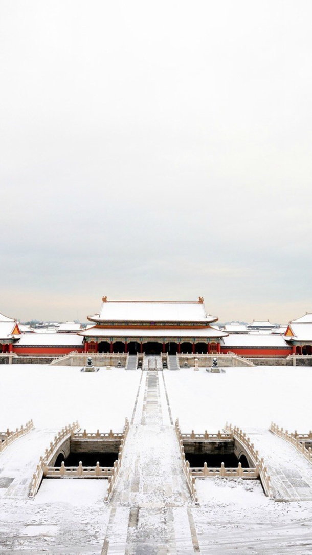 冬日故宫雪景海报背景，古典中国风PNG透明高清素材下载