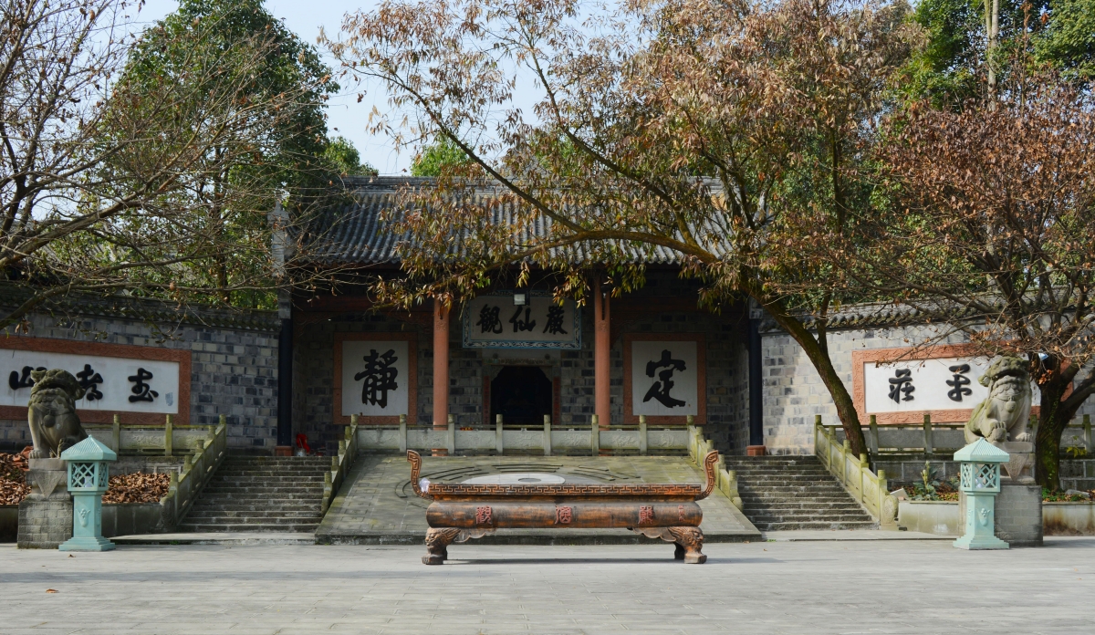 严仙观美景，高清6K/4K道观风景壁纸，6000x3480分辨率，免费下载