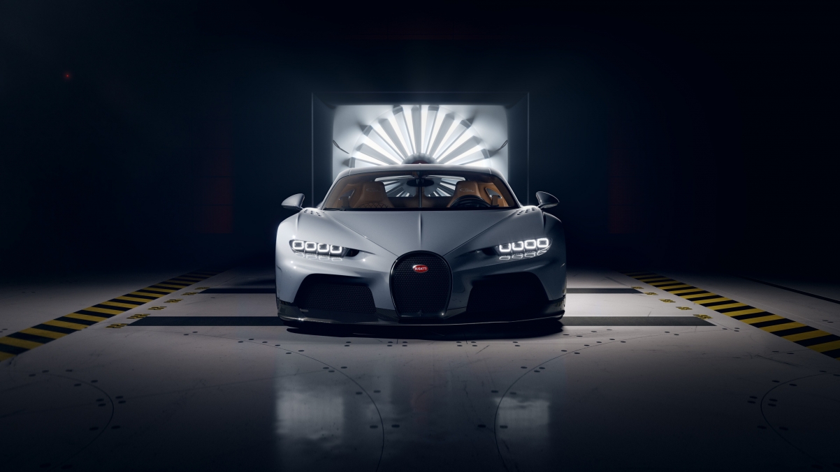 布加迪Chiron Super Sport白色跑车，惊艳4K高清壁纸，3840x2160分辨率，免费下载