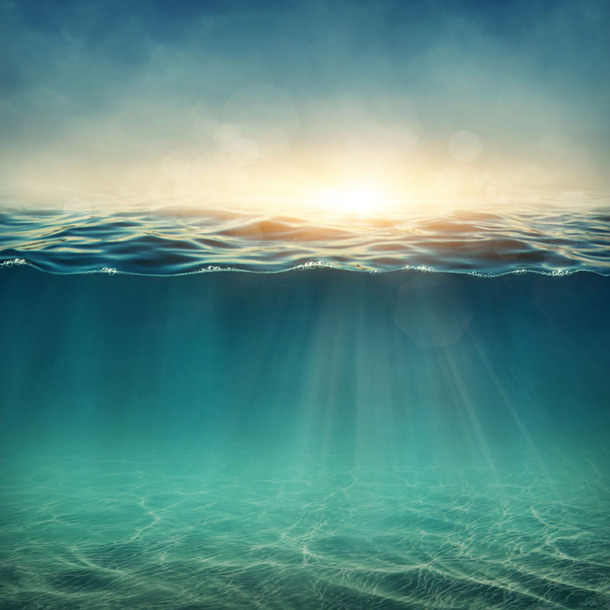 阳光照耀深海，水纹海报PNG透明背景，高清设计素材下载