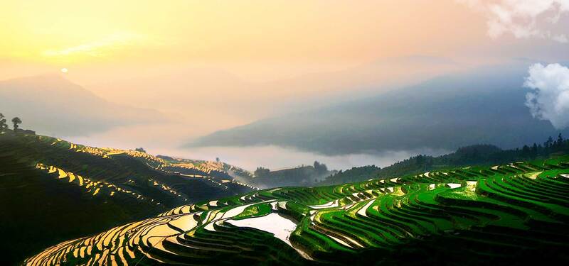 广西旅游复古风宣传图片，高清JPG素材，中国风设计下载