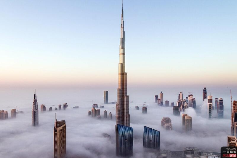 天空之城，迪拜高层云海美景，高清JPG摄影素材，免费下载