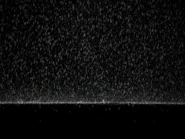 雨滴溅射高清PNG素材，透明背景雨水元素，场景背景图片设计下载