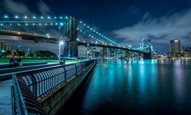 彩绘都市夜桥蓝光，高清PNG透明背景，摄影风景素材下载