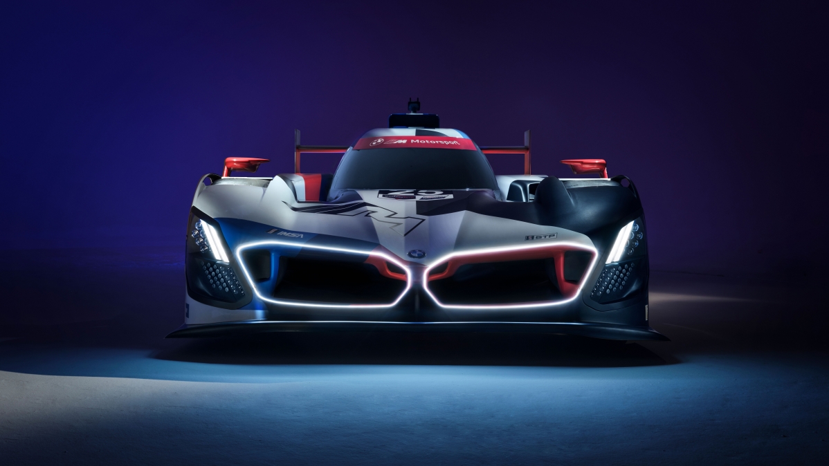 宝马M Hybrid V8跑车惊艳亮相，超清8K电脑壁纸，极致高清体验