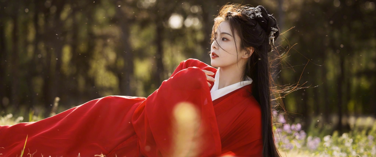 白鹿古装美女惊艳亮相，高清4K壁纸3440x1440免费下载
