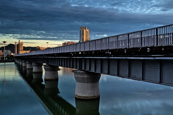 高清PNG透明背景，都市桥梁水面壁纸，摄影风景图片设计素材下载
