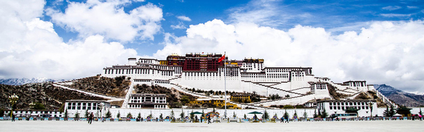 西藏布达拉宫建筑素材，高清PNG透明背景banner海报设计图，淘宝海报专用
