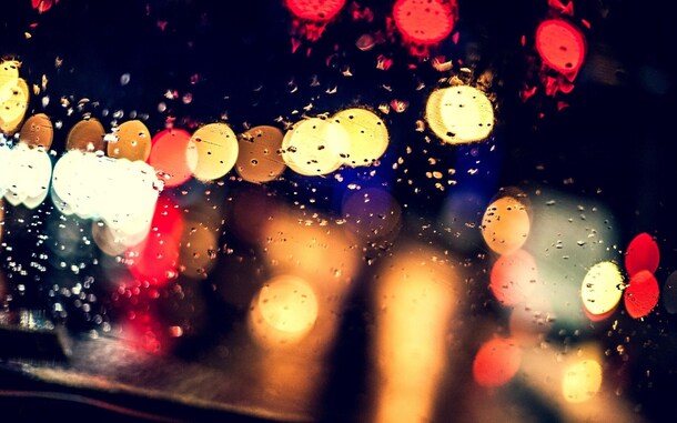 雨夜玻璃灯光抽象梦幻PNG透明背景海报设计素材高清下载