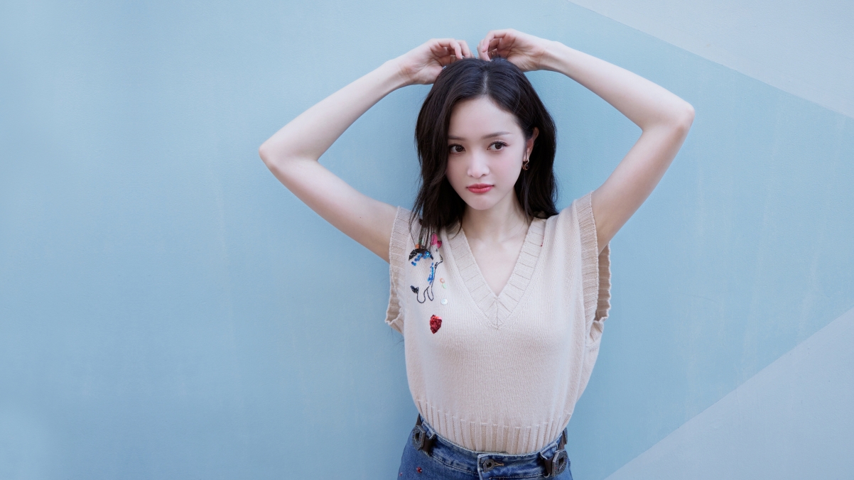 吴宣仪绝美4K壁纸，高清美女图片，3840x2160分辨率，一键下载