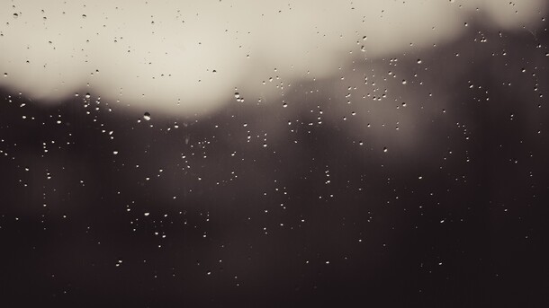 窗外雨幕朦胧，抽象梦幻PNG透明背景素材，免费下载