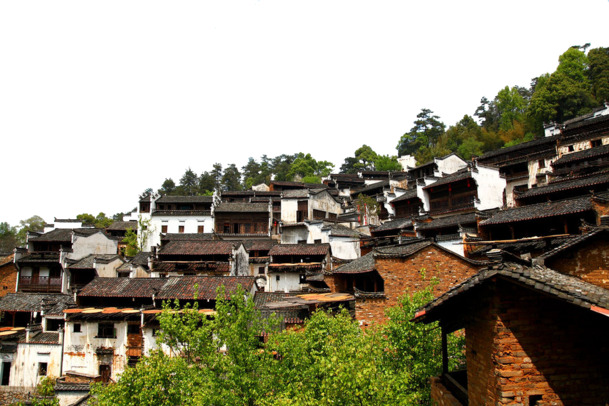 高低错落建筑美景，高清PNG透明背景图片，设计素材免费下载