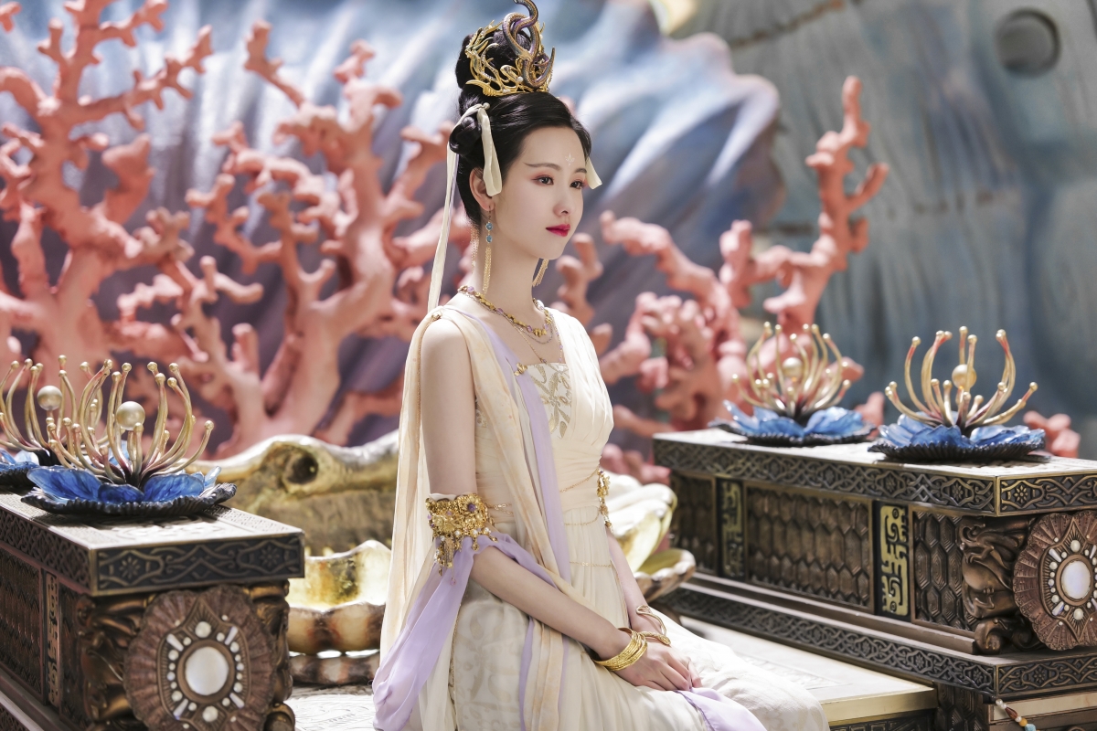 长月烬明陈都灵绝美剧照，4K高清壁纸，美女电脑背景图片下载