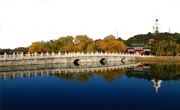 北海公园美景PNG透明背景图片，高清摄影素材，免费下载设计元素