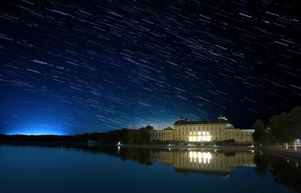 流星雨夜空壁纸，高清PNG透明背景，精美设计素材下载