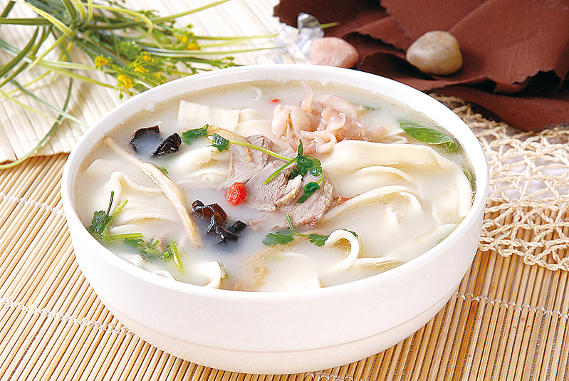 高清JPG图片，创意羊肉烩面设计素材，一键下载享美味视觉盛宴