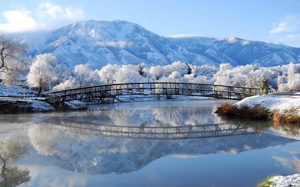 唯美冬季雪景湖泊PNG透明背景，高清摄影风景图片素材下载