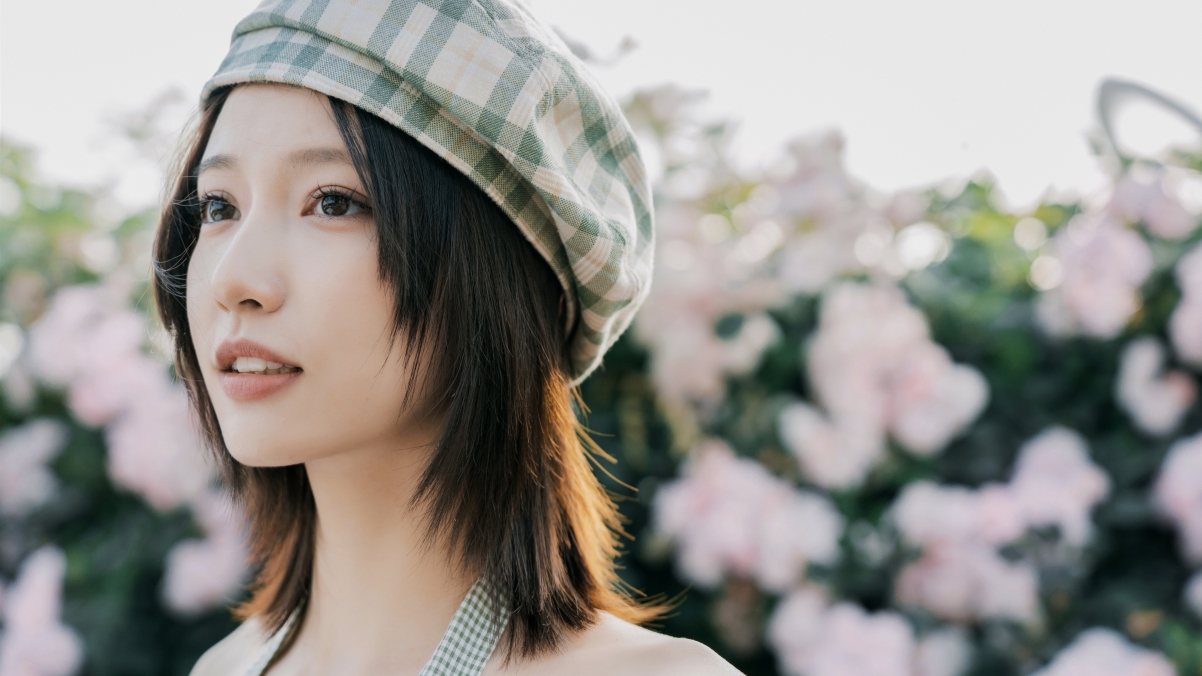 成果展示，绝美花海主题，4K超清美女壁纸，3840x2160高清下载