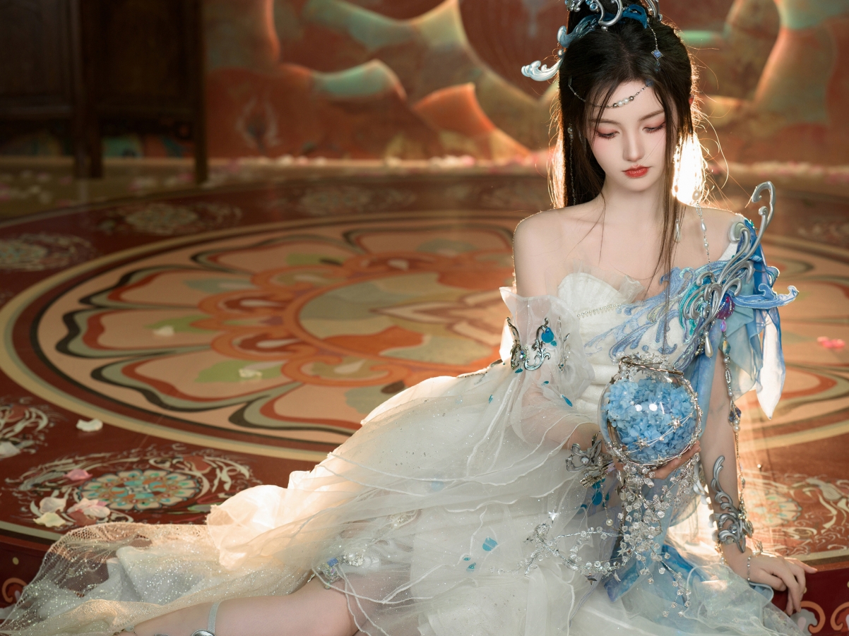 唯美古风COS美女，高清平板壁纸，2732x2048分辨率，免费下载！